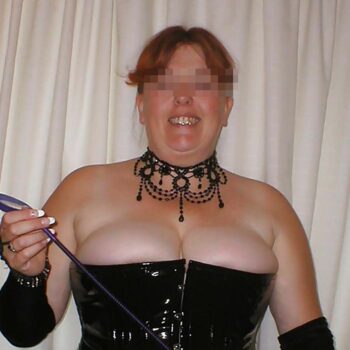 maitresse dominatrice a Bordeaux 